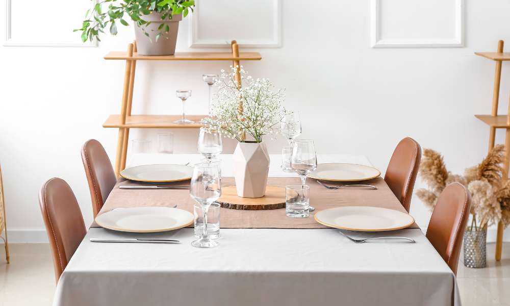 Decorate A Dining Room Table For Everyday